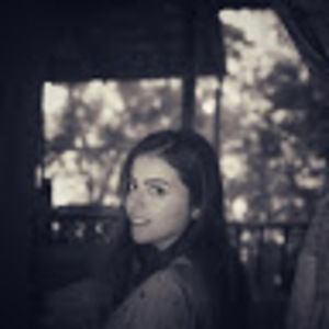 Meet your Posher, Sadaf